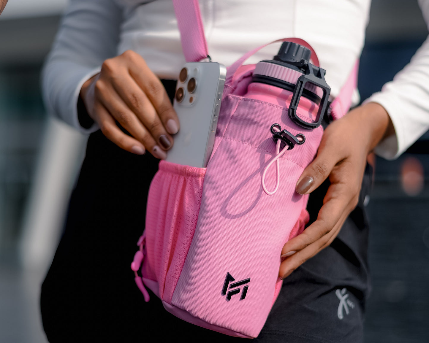 MAGNETIC BOTTLE BAG