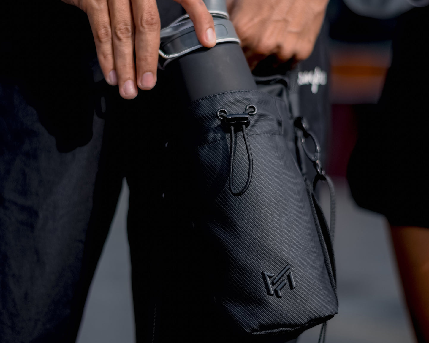MAGNETIC BOTTLE BAG